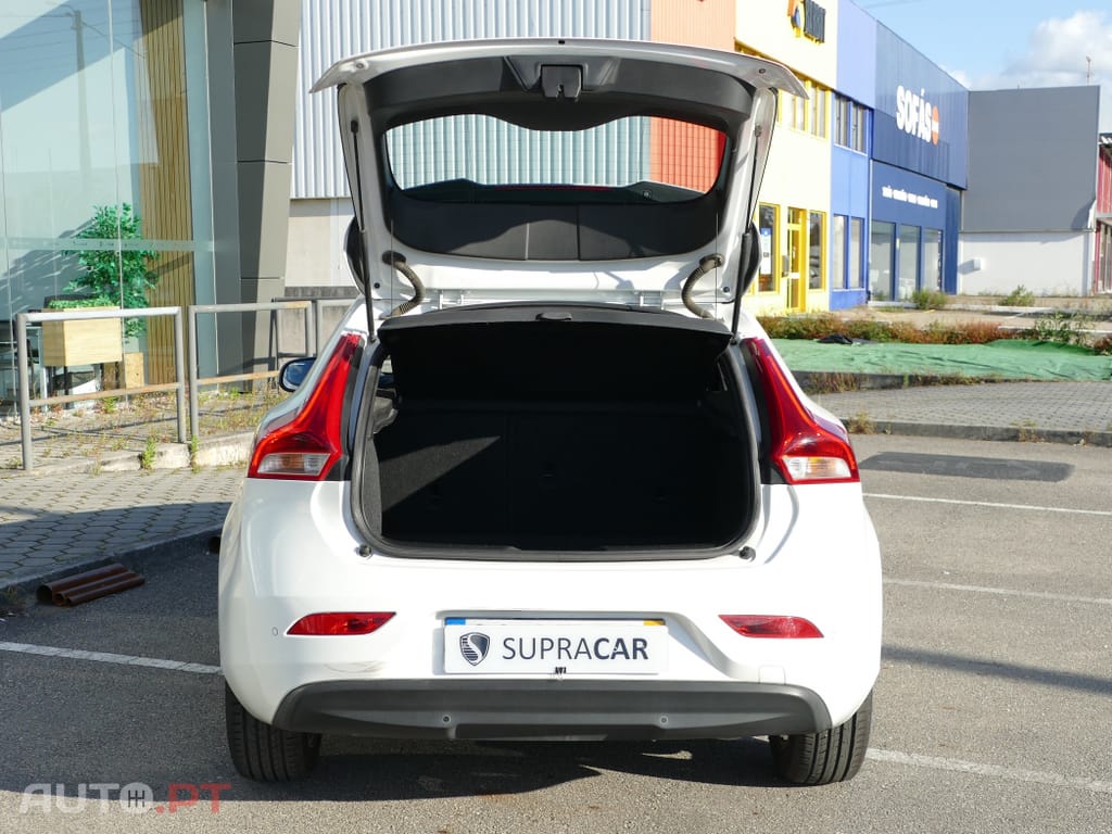 Volvo V40 2.0 D2 Kinetic