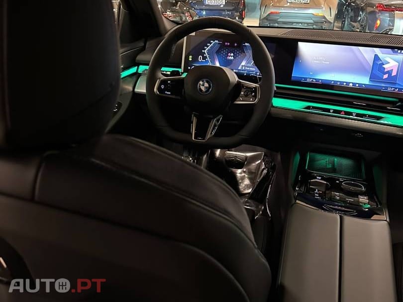 BMW 530 e Pack Desportivo M