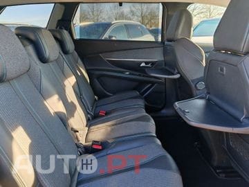 Peugeot 5008 1.5 BlueHDi Allure EAT8