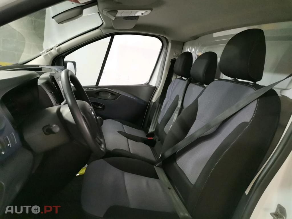 Opel Vivaro 1.6 CDTi L1H1 - 3 Lug. -  IVA Dedutível