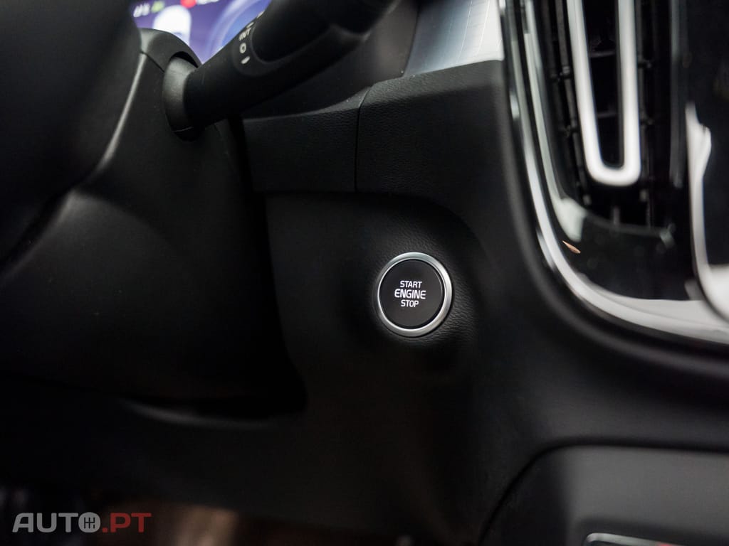 Volvo XC40 1.5 T5 PHEV R-Design