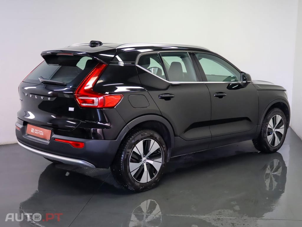 Volvo XC40 1.5 T4 Essential PG HYBRID