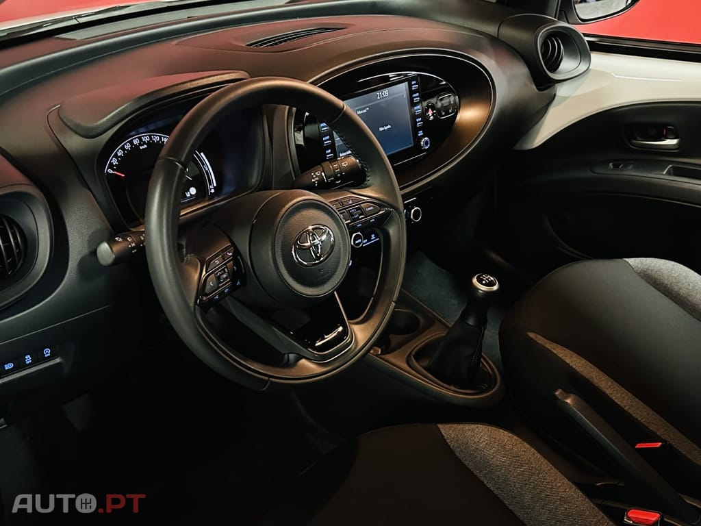 Toyota Aygo X 1.0 Play