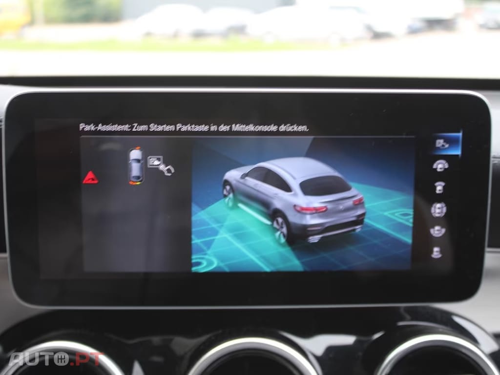 Mercedes-Benz GLC 300 de Coupe 4Matic 9G-TRONIC AMG Line