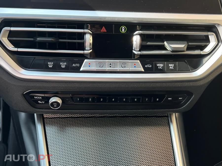 BMW 330 E Touring Pack M Auto