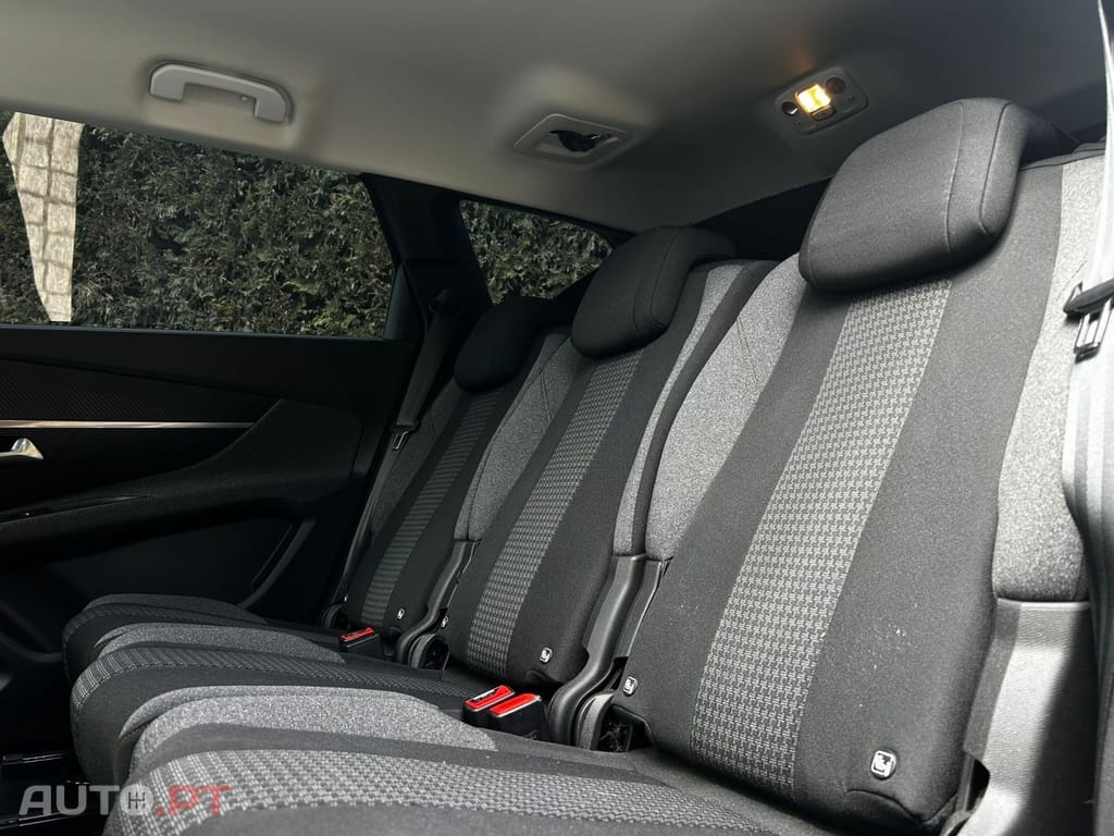 Peugeot 5008 BlueHDi 130 Active Business-Pack