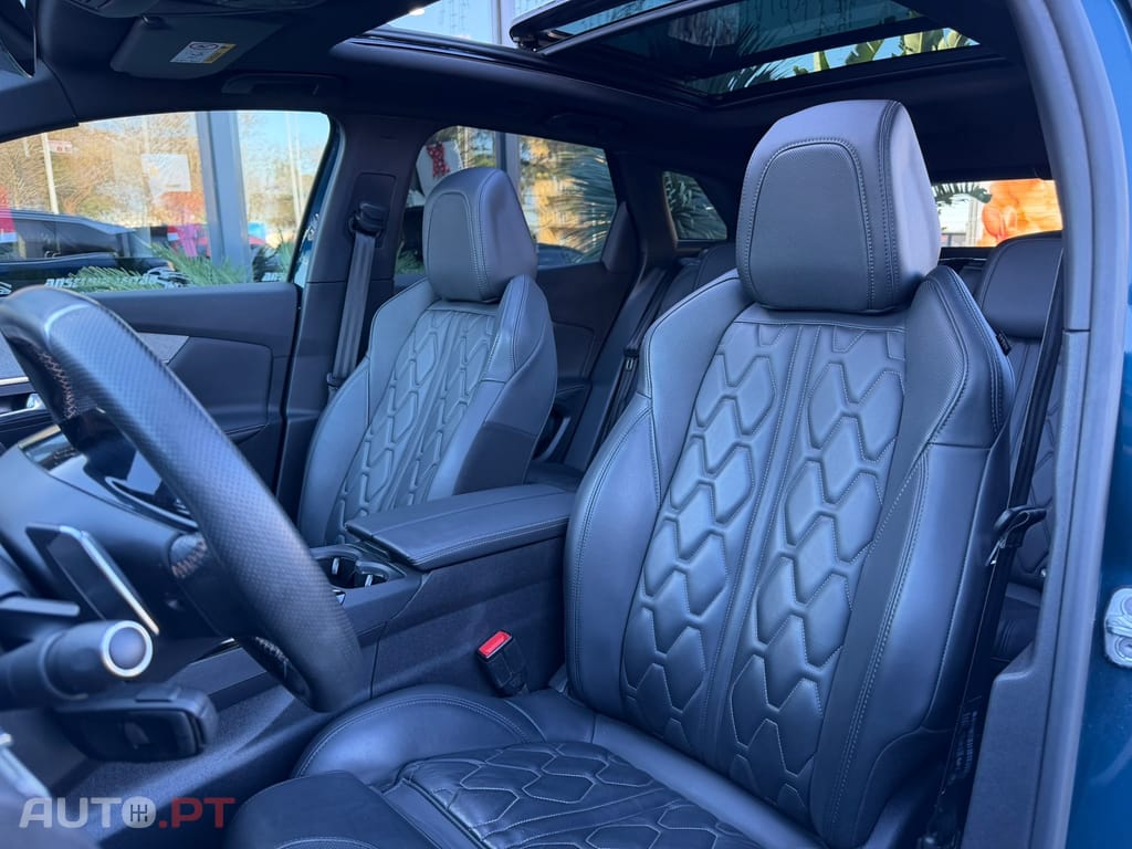 Peugeot 3008 1.6 Hybrid GT e-EAT8