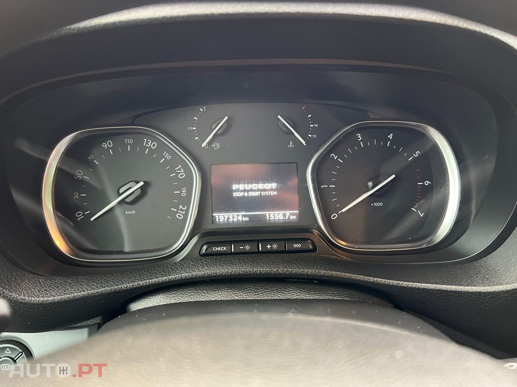 Peugeot Expert 2.0 BlueHDi L2H1 Premium Standard EAT8