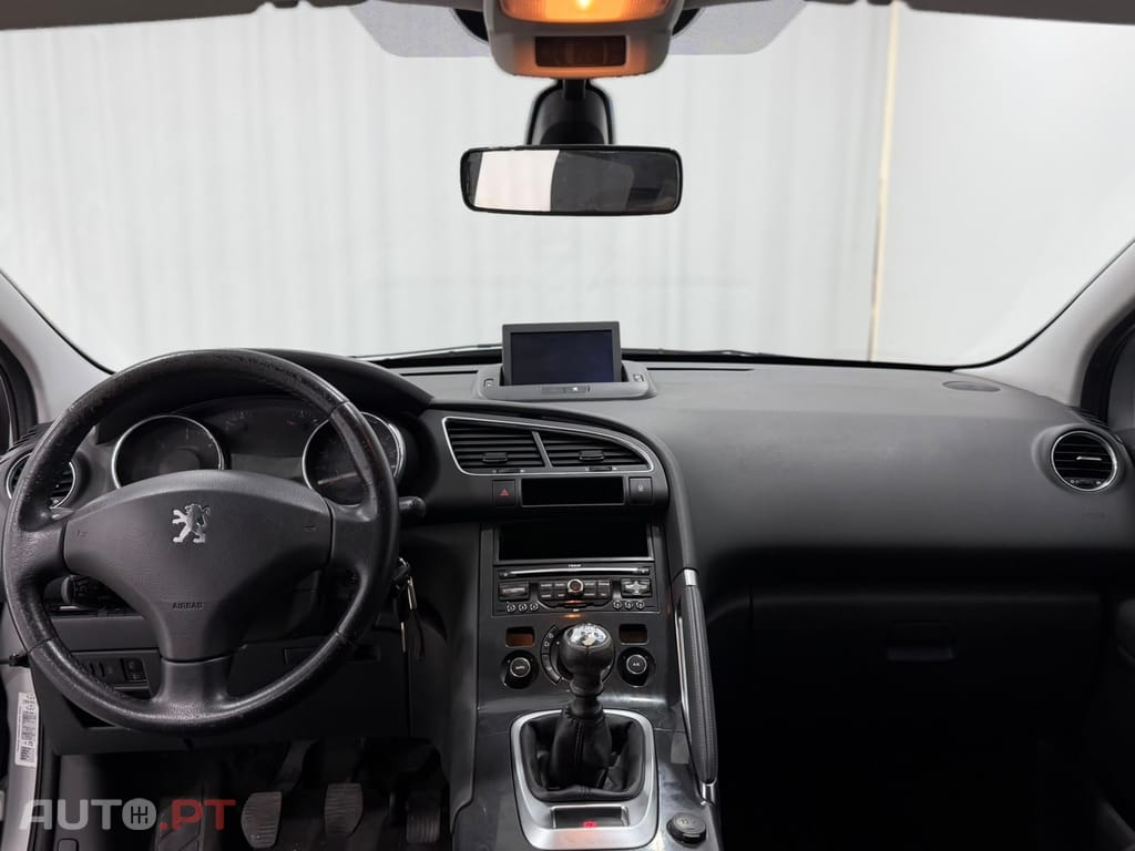 Peugeot 3008 1.6 HDi Active