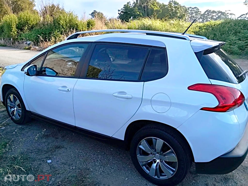 Peugeot 2008 1.4 HDi Active Sport