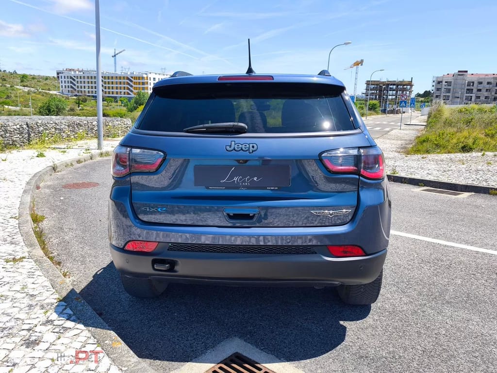 Jeep Compass 1.3 TG 4Xe Trailhawk
