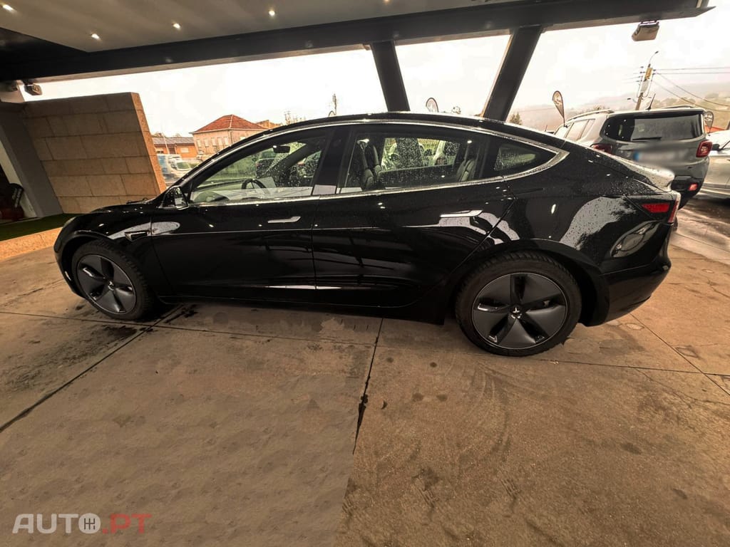 Tesla Model 3 Long-Range Dual Motor AWD