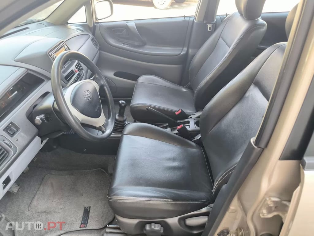 Suzuki Liana 1.3 GL