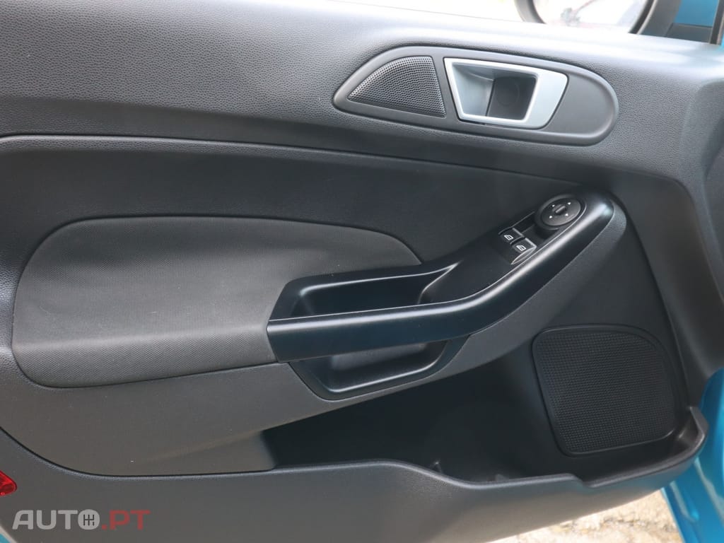 Ford Fiesta 1.5 TDCi TITANIUM