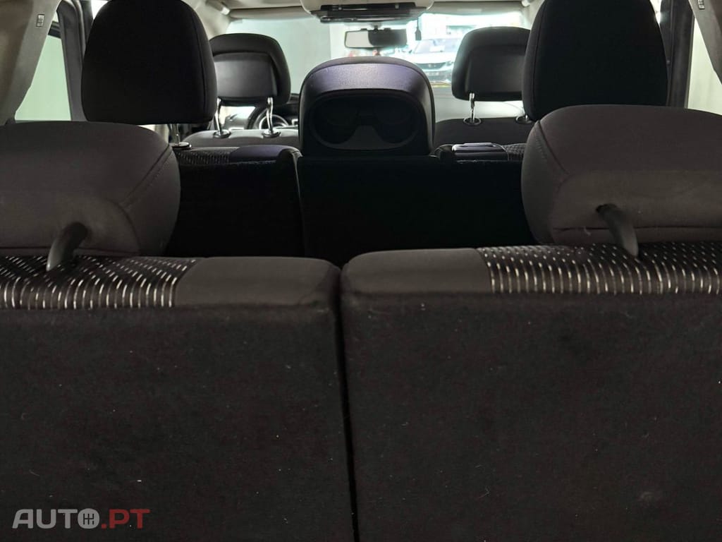Fiat Freemont black 7 lugares