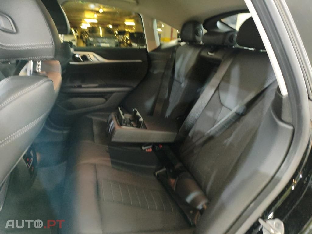 BMW i4 eDrive40