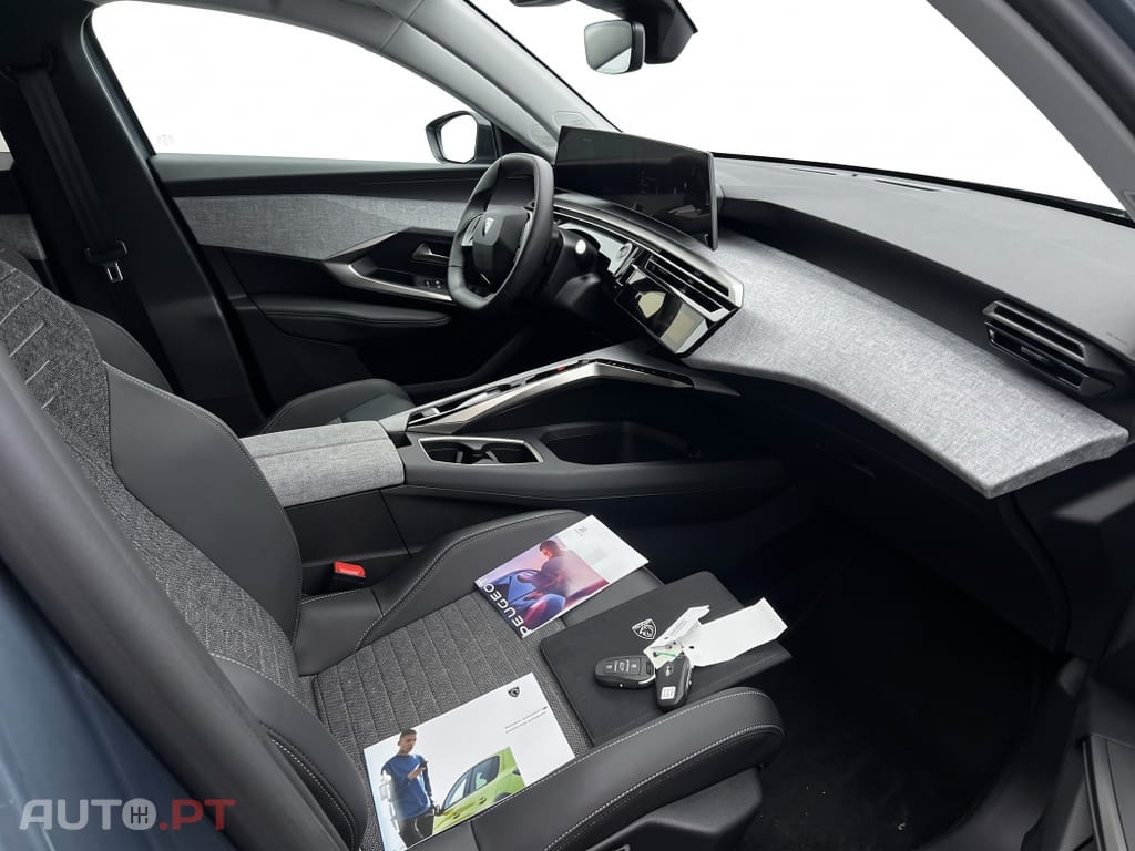 Peugeot E-3008 73 kWh Allure