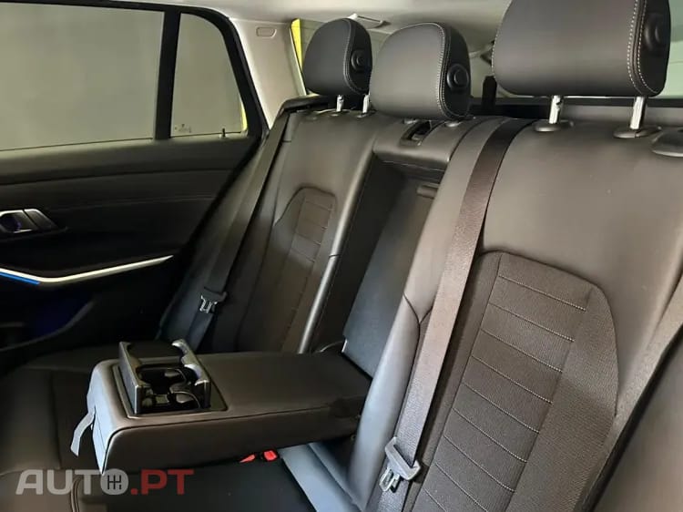 BMW 318 318 d Touring Auto sport