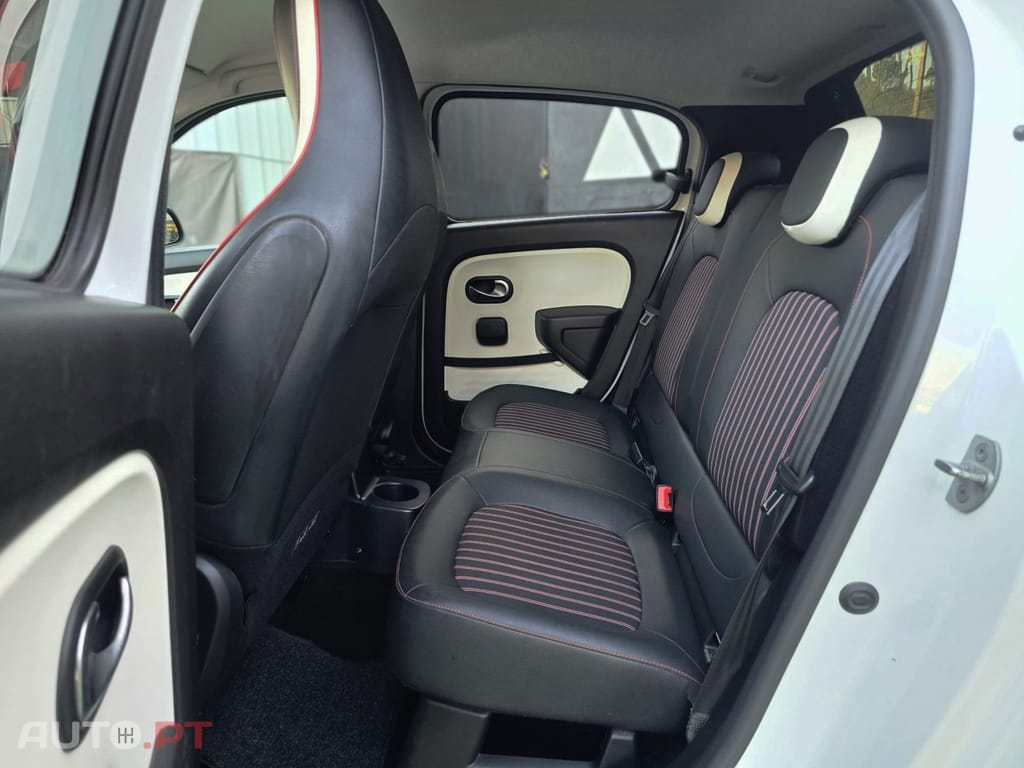 Renault Twingo 0.9 TCe Le Coq Sportif EDC