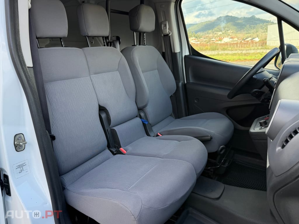 Peugeot E-Partner L2 FlexCab (50kWh) Pro