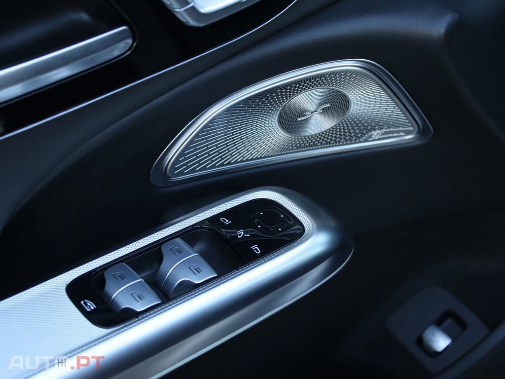 Mercedes-Benz E 300 de