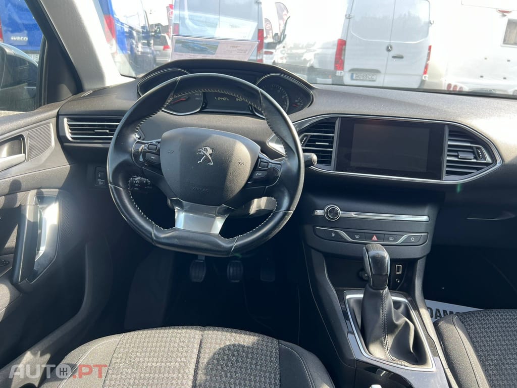 Peugeot 308 1.2 PureTech Access