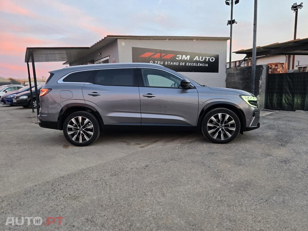 Renault Espace Iconic
