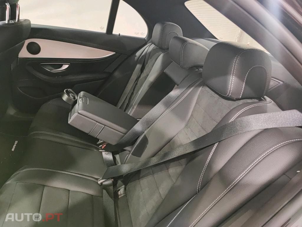 Mercedes-Benz E 300 de Avantgarde