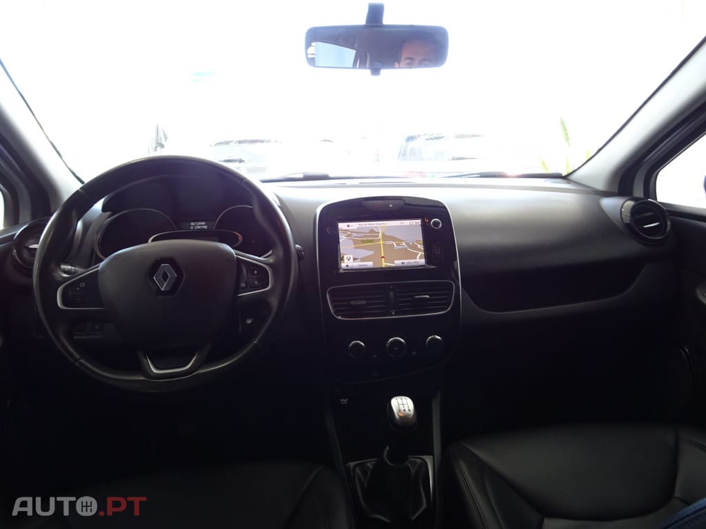 Renault Clio Sport Tourer 0.9 TCe Limited Edition