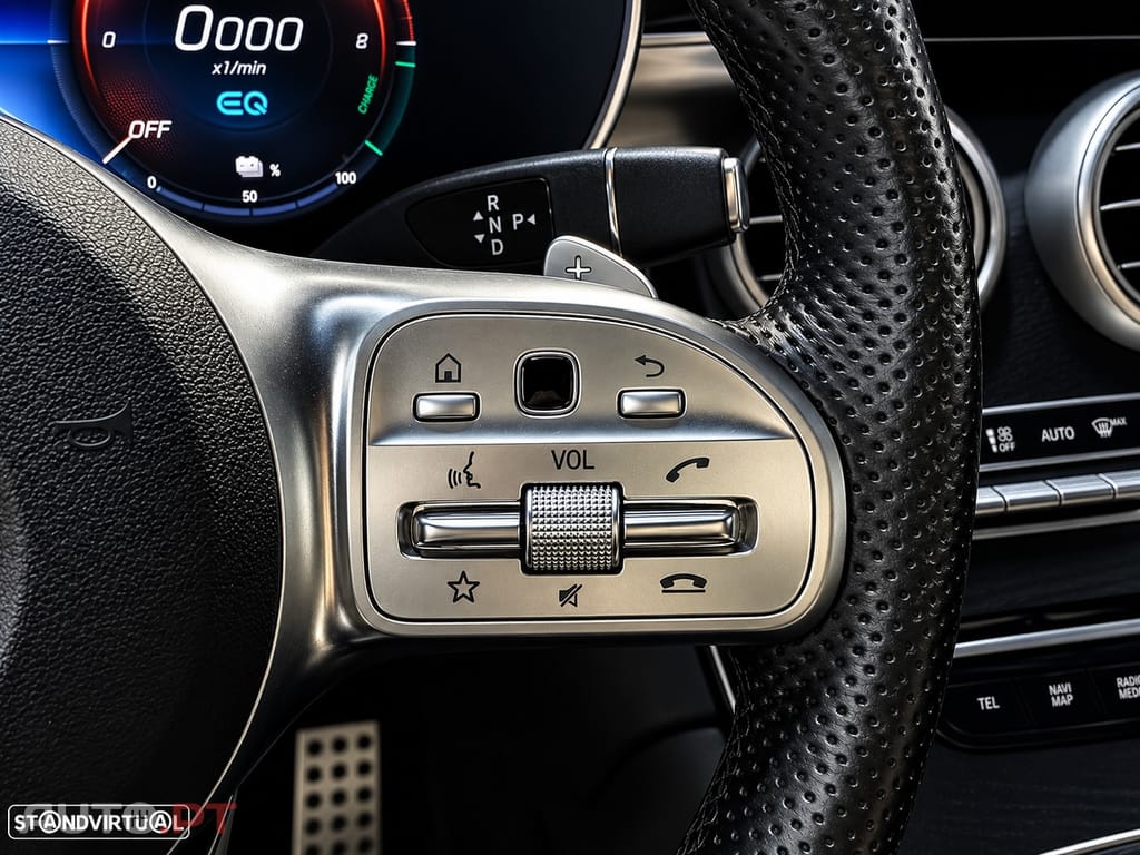 Mercedes-Benz GLC 300 de 4Matic 9G-TRONIC AMG Line — fotografia 27