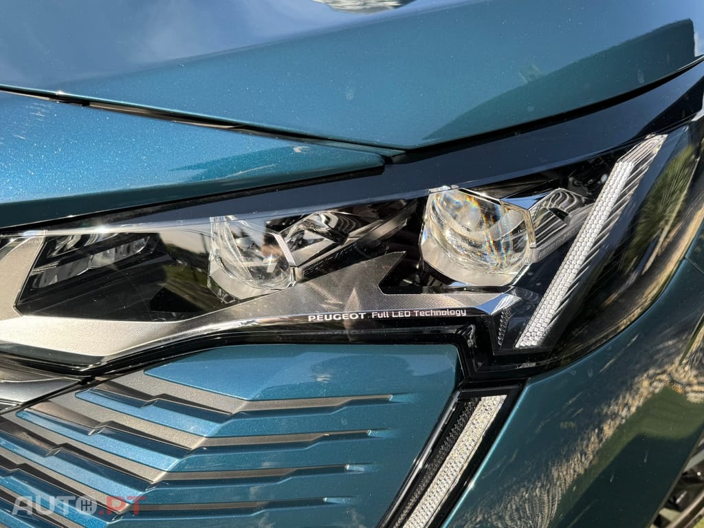 Peugeot 3008 1.5 BlueHDi GT EAT8
