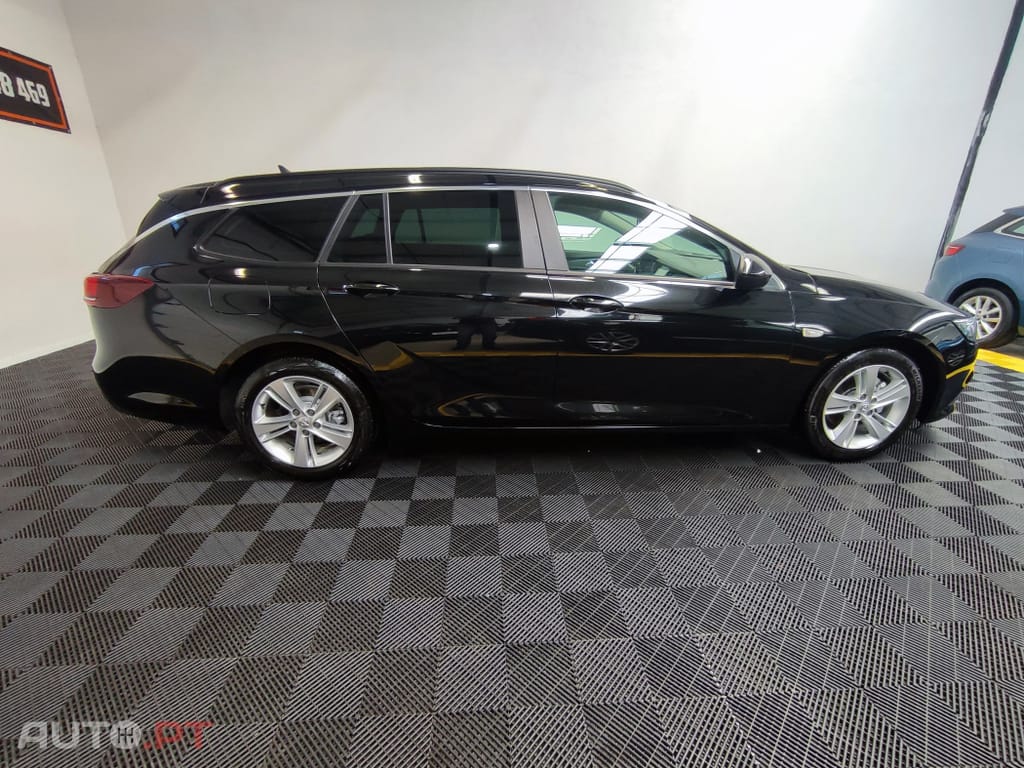 Opel Insignia 1.6 CDTI BUSINESS
