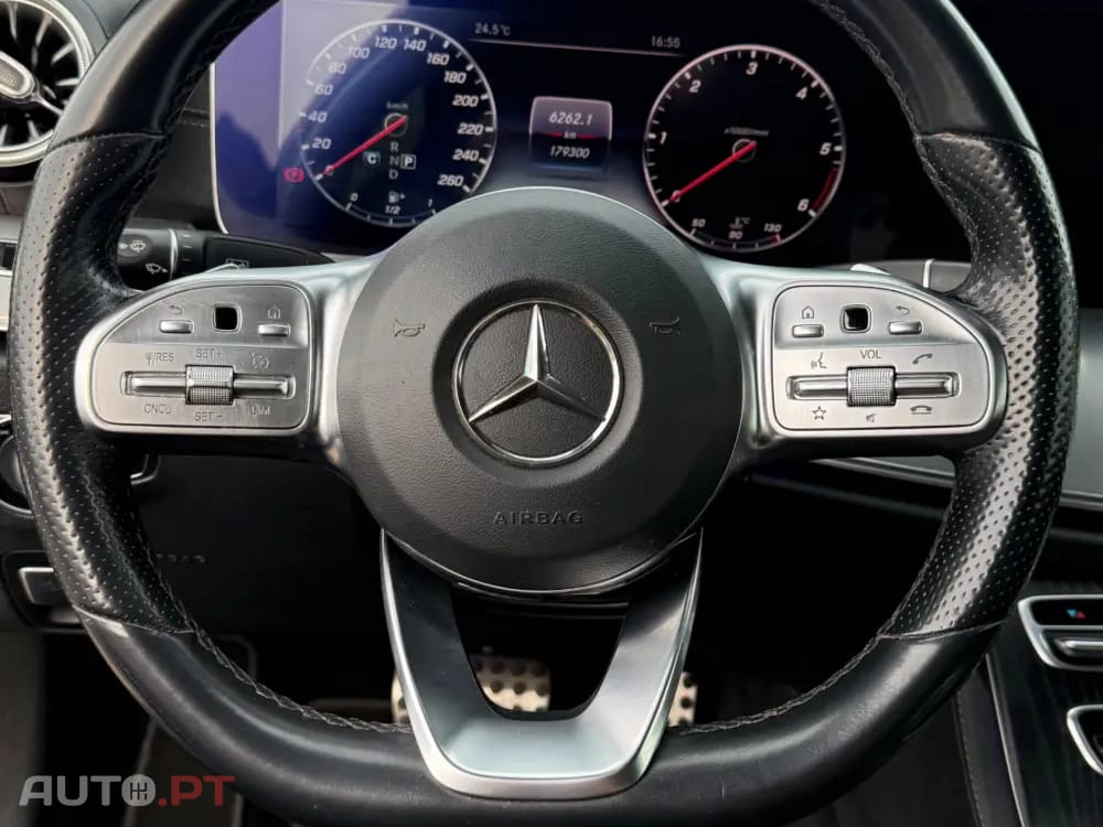 Mercedes-Benz E 220 d AMG Line