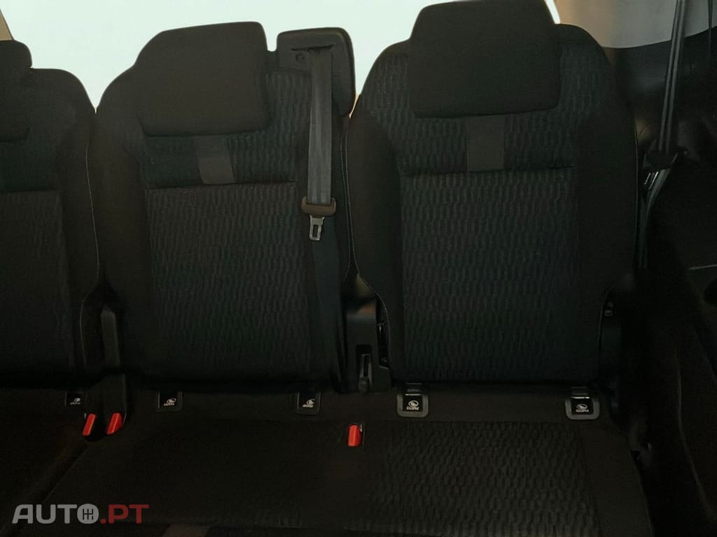 Peugeot Traveller 2.0 BlueHDi L2H1 Standard