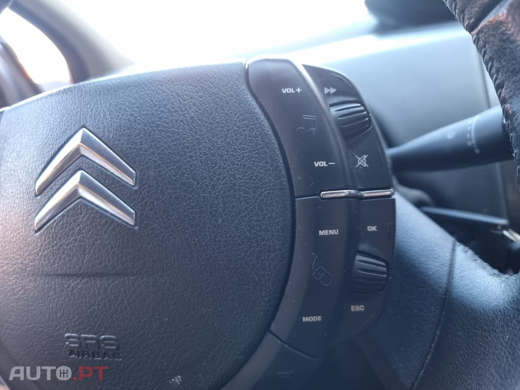 Citroen C4 1.4 16V SX