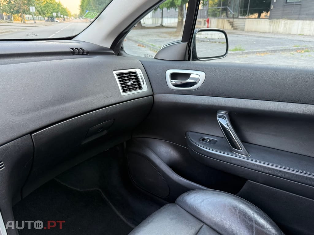 Peugeot 307 CC 2.0 Dynamique