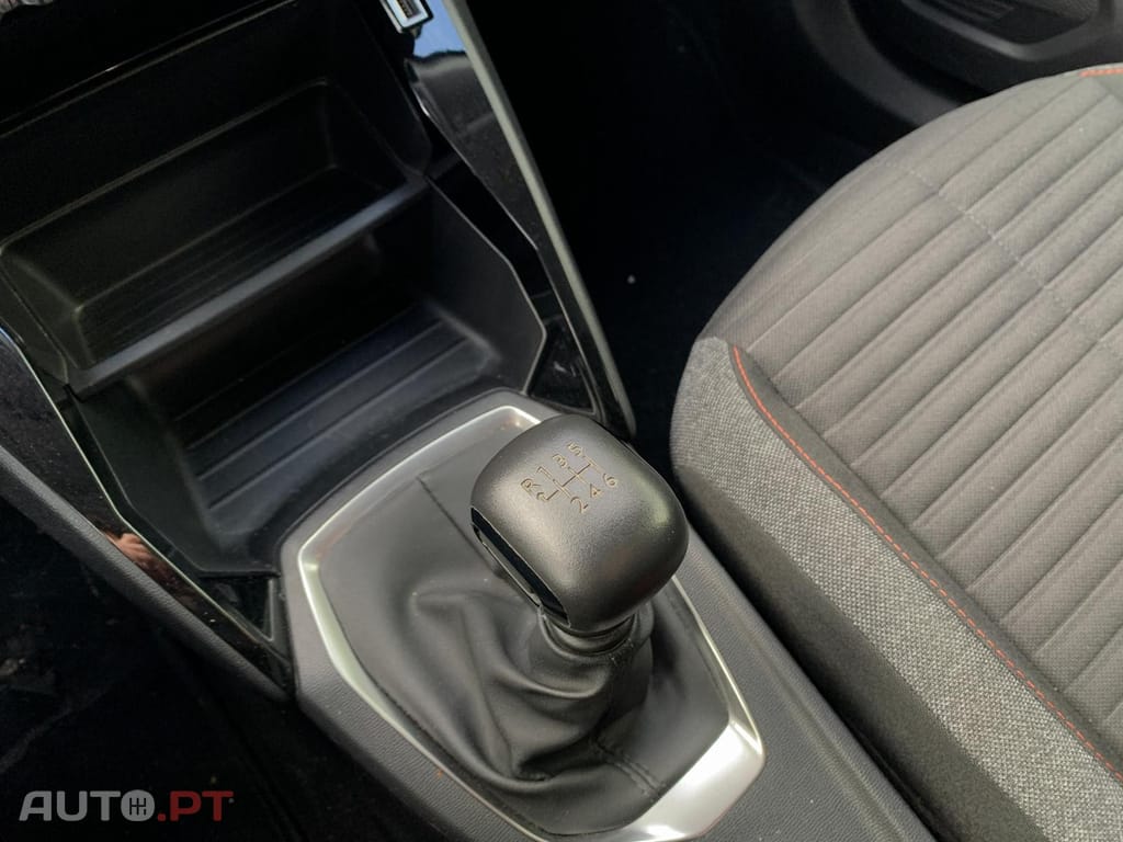 Peugeot 2008 1.5 BlueHDi Active Pack