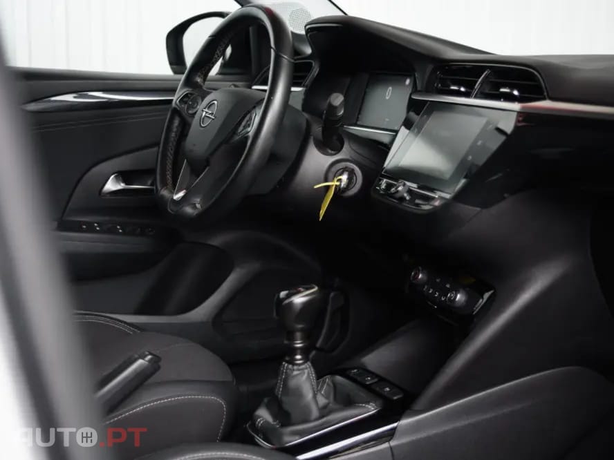 Opel Corsa 1.2 T Business Edition