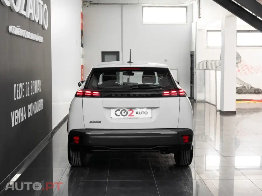 Peugeot 2008 1.2 PureTech Style