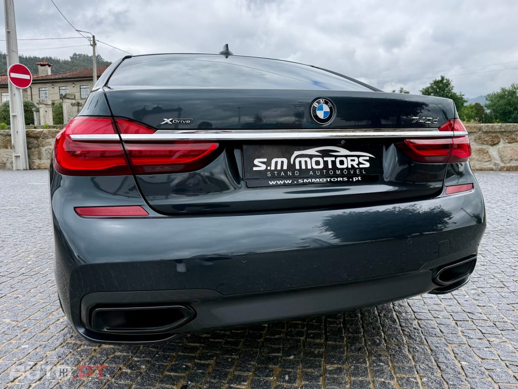BMW 740 d xDrive Pack M Auto