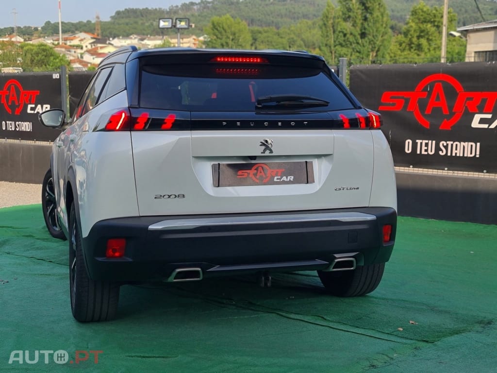 Peugeot 2008 1.2 PureTech GT Pack EAT8