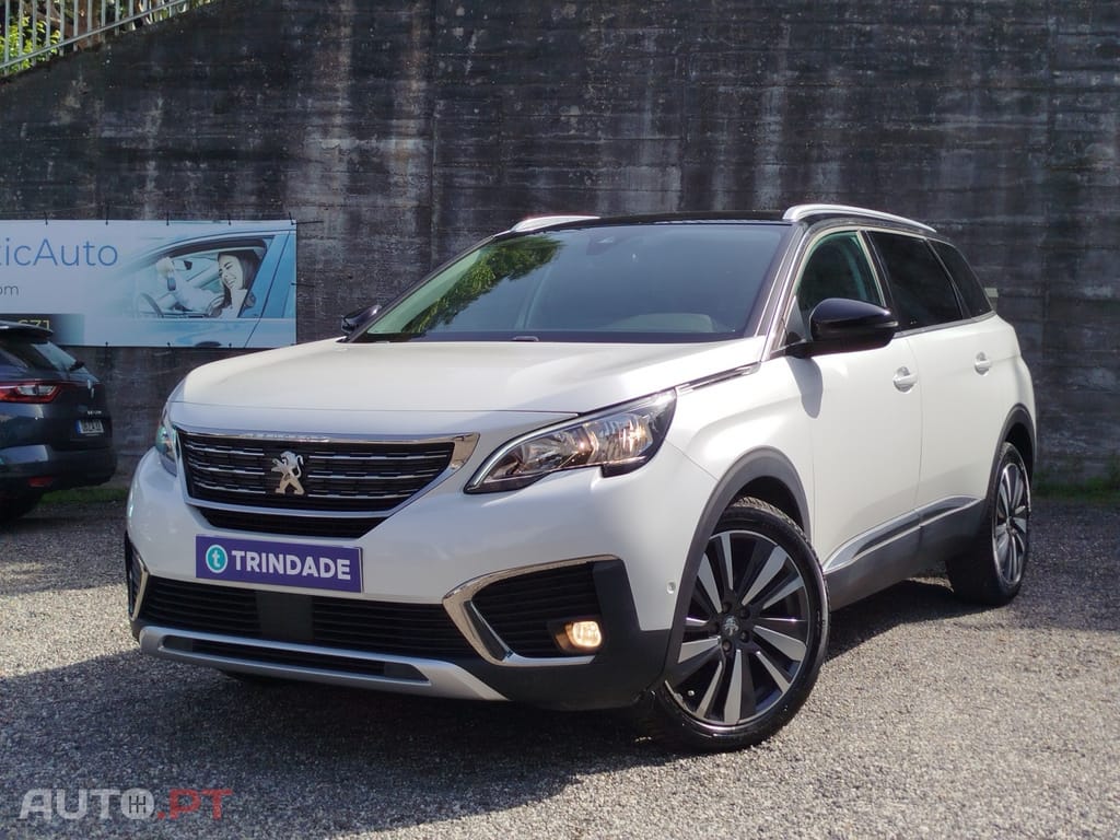 Peugeot 5008 1.2 PureTech Allure J18