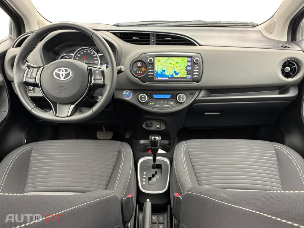 Toyota Yaris 1.5 Hybrid France Business