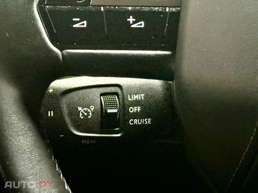 DS DS3 Crossback E-TENSE PERFORMANCE LINE