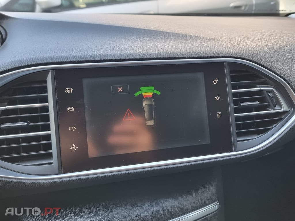 Peugeot 308 SW 2.0 BlueHDi Allure