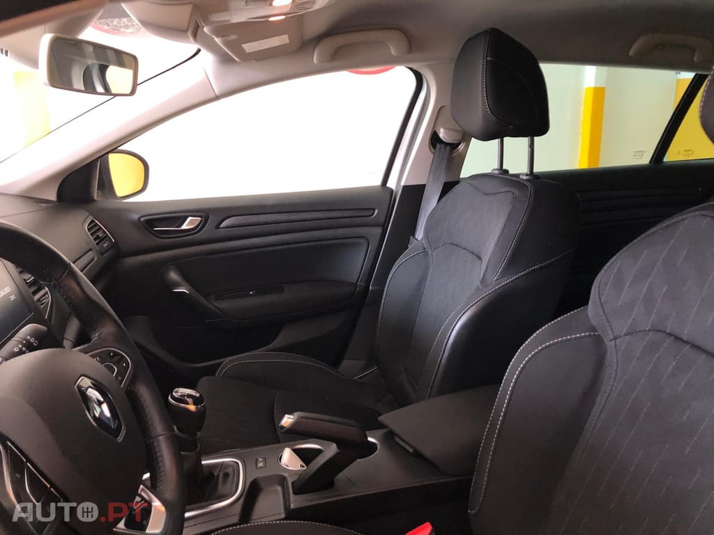 Renault Mégane Sport Tourer 1.5 Blue dCi Limited