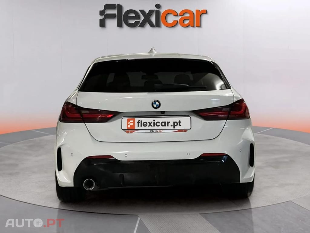 BMW 116 d Pack Desportivo M Auto