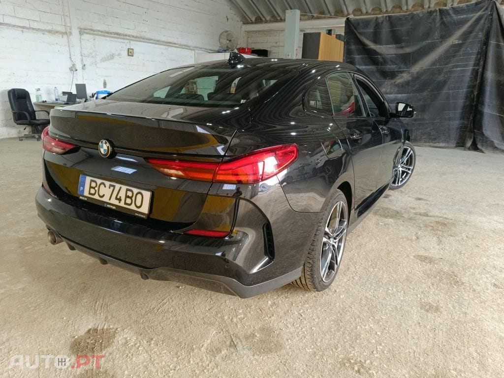 BMW 216 d Pack Desportivo M