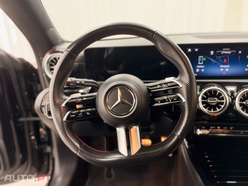 Mercedes-Benz CLA 250 e Shooting Brake AMG Line