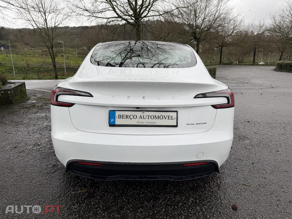 Tesla Model 3 Long Range Tração Integral Premium